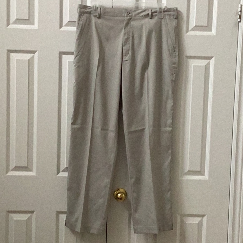 BRAND NEW NIKE GOLF DRI FIT PANTS 36 x 32